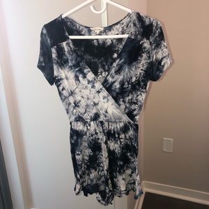 Tie-dye short romper